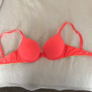 PINK wear everything push-up bra